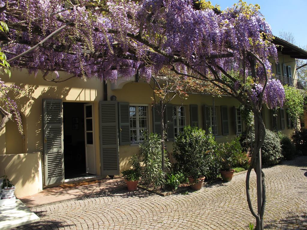Cocconato Sotto La Luna Bruna B&B المظهر الخارجي الصورة