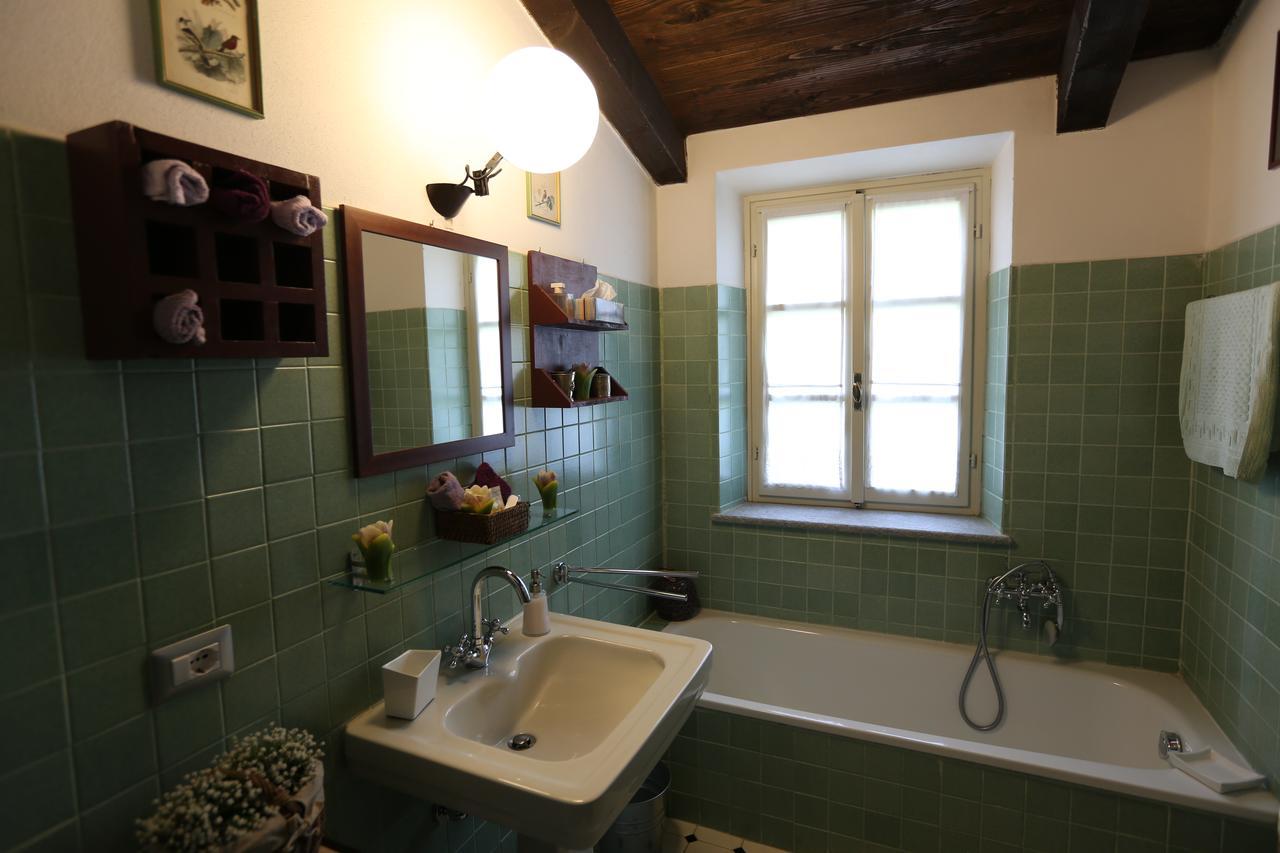 Cocconato Sotto La Luna Bruna B&B المظهر الخارجي الصورة